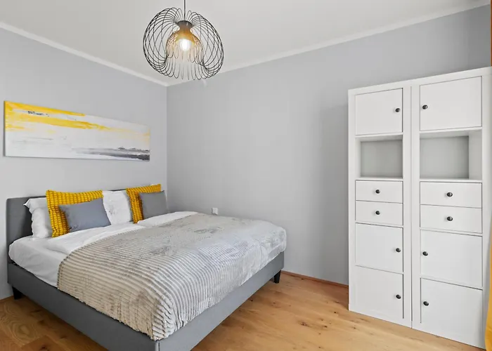 Modern 1br Near Meidling Metro - Near U6 Metro Apartamento